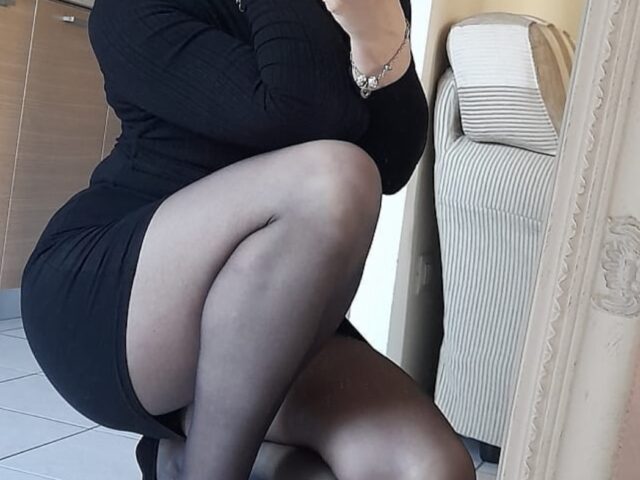 Dama u najlonkama